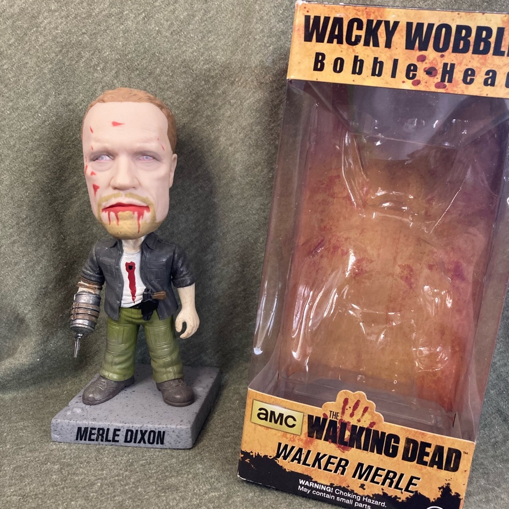 Walking Dead Merle Dixon walker version wacky wobbler figurine
